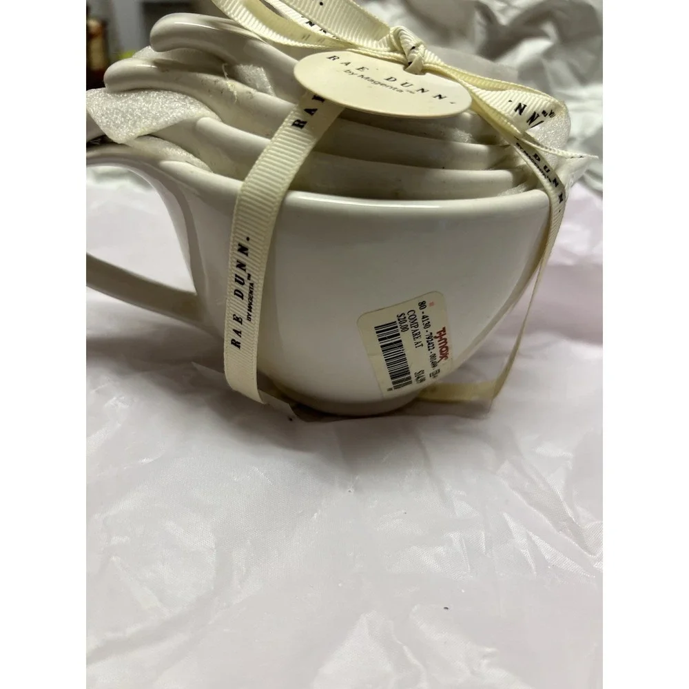 Rae Dunn measuring cups set of 4 White New
